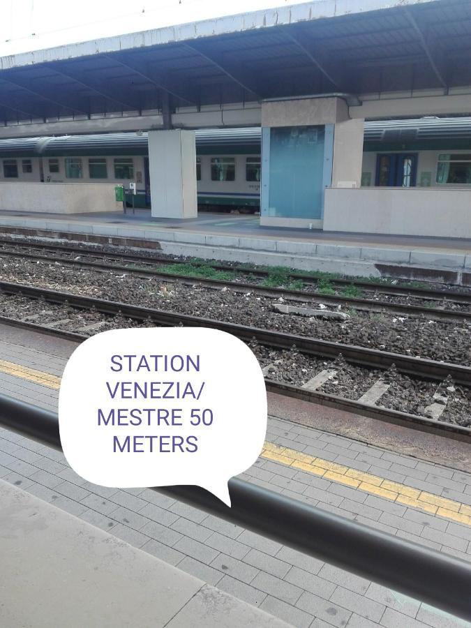 Central Station Rooms Mestre Exterior photo